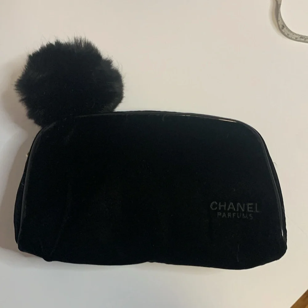 CHANEL (PARFUM) BLACK VELVET BAG…CLUTCH/MAKEUP BAG/ANYTHING BAG😊❤️😊